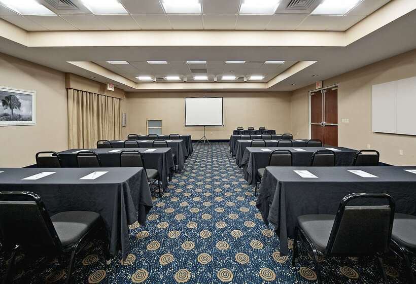 هتل Hampton Inn Myrtle Beach Broadway At The Beach