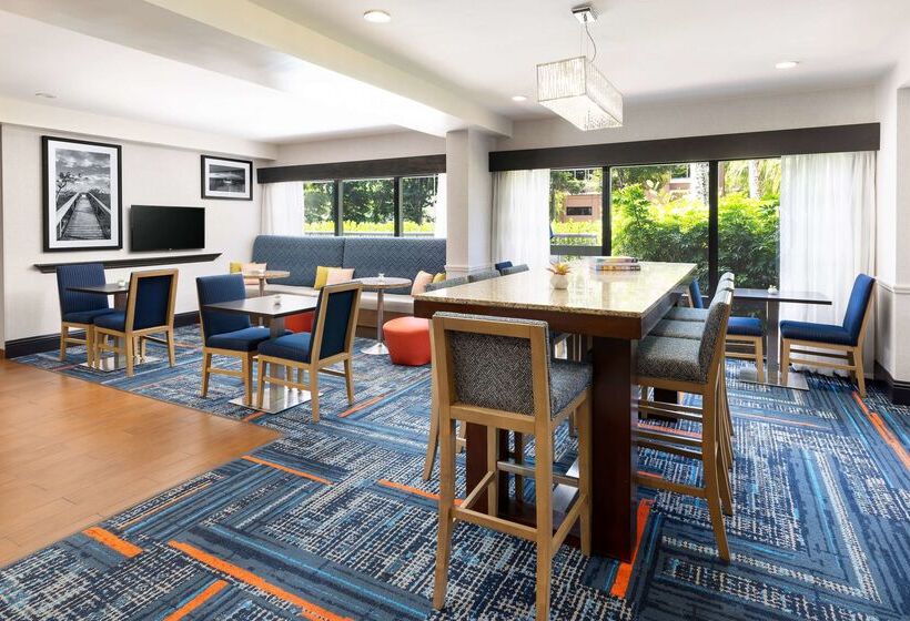 فندق Hampton Inn Naples Central