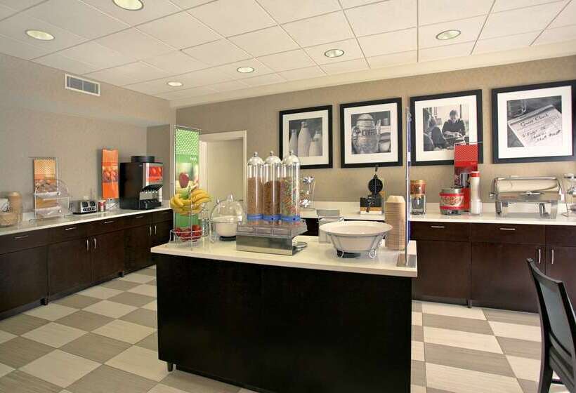 فندق Hampton Inn Natchitoches