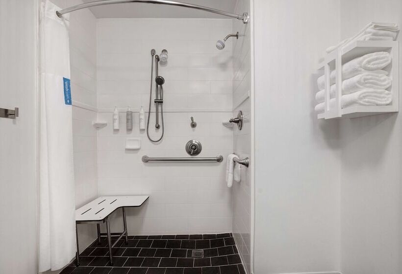 فندق Hampton Inn Natchitoches