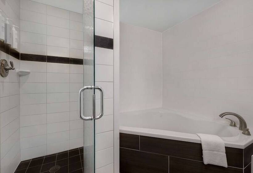 فندق Hampton Inn Natchitoches