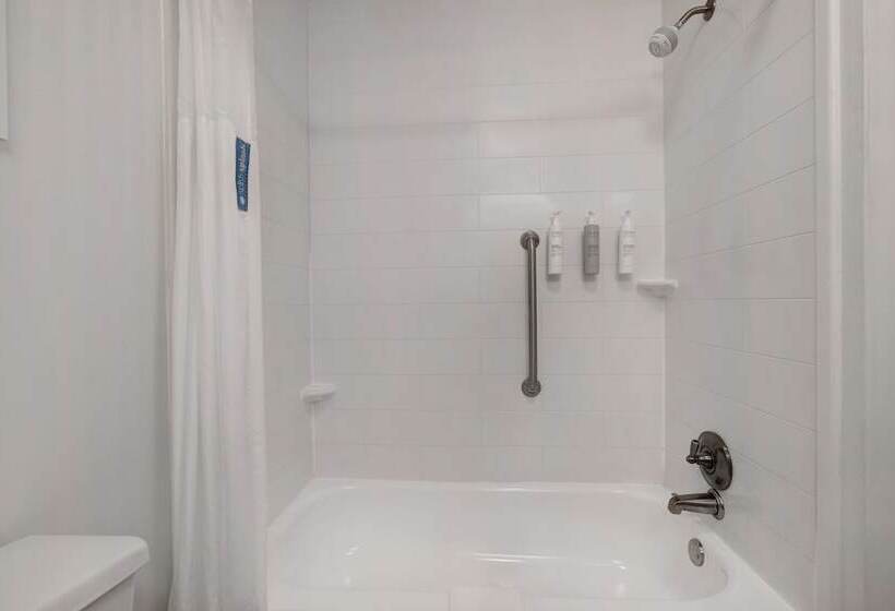 فندق Hampton Inn Natchitoches