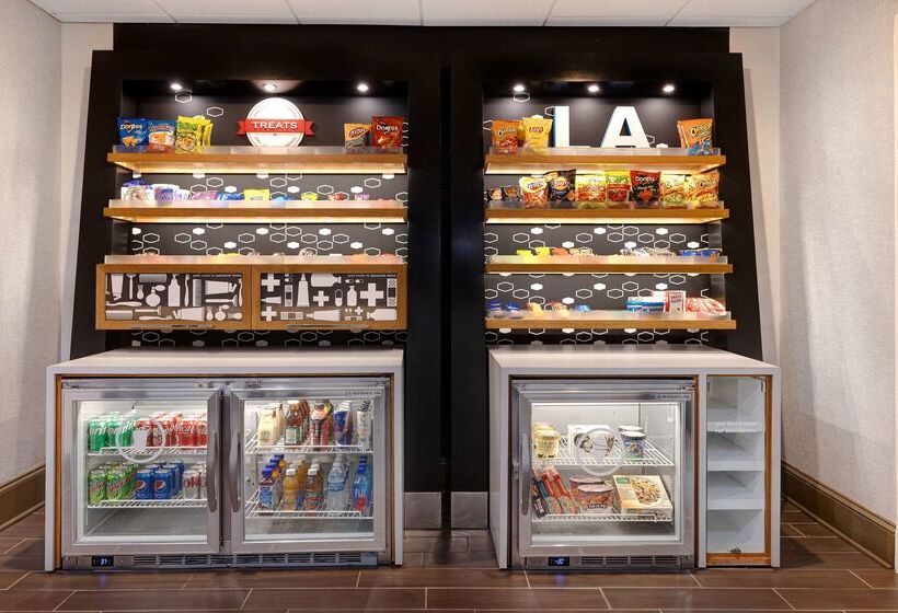 فندق Hampton Inn Natchitoches