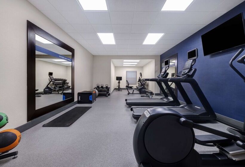 فندق Hampton Inn Natchitoches