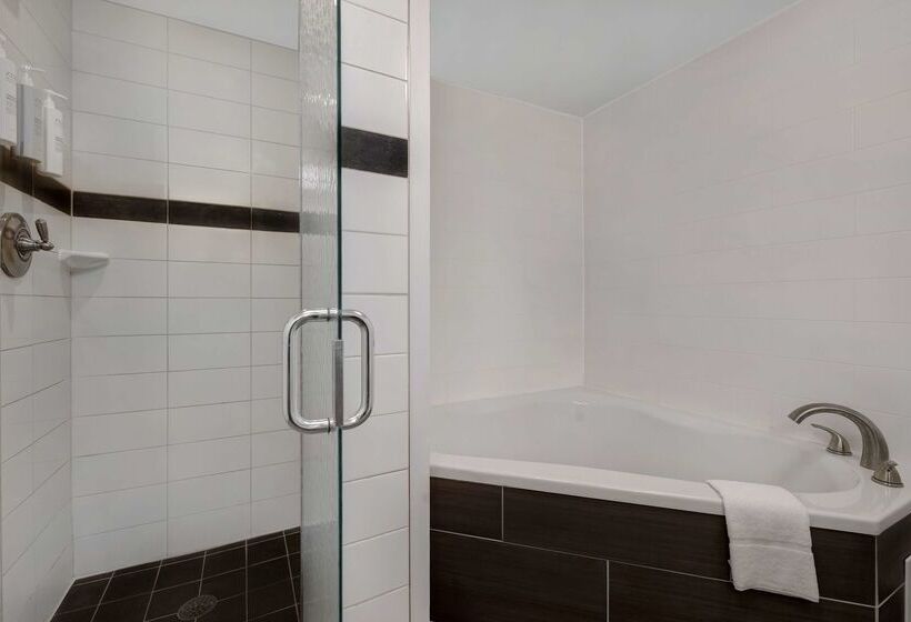 فندق Hampton Inn Natchitoches