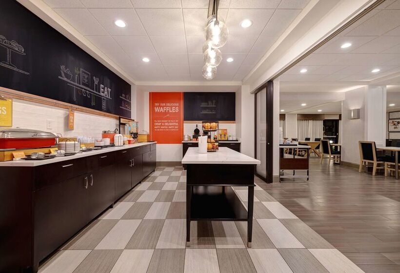 فندق Hampton Inn Natchitoches