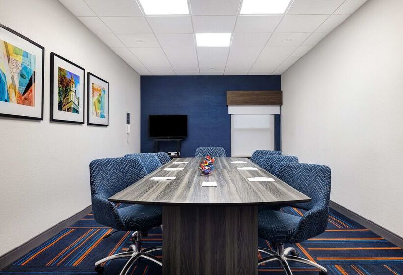 فندق Hampton Inn Natchitoches