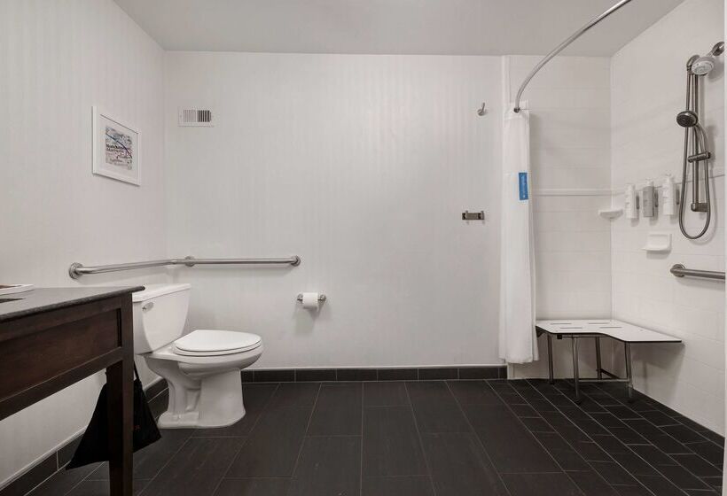 فندق Hampton Inn Natchitoches