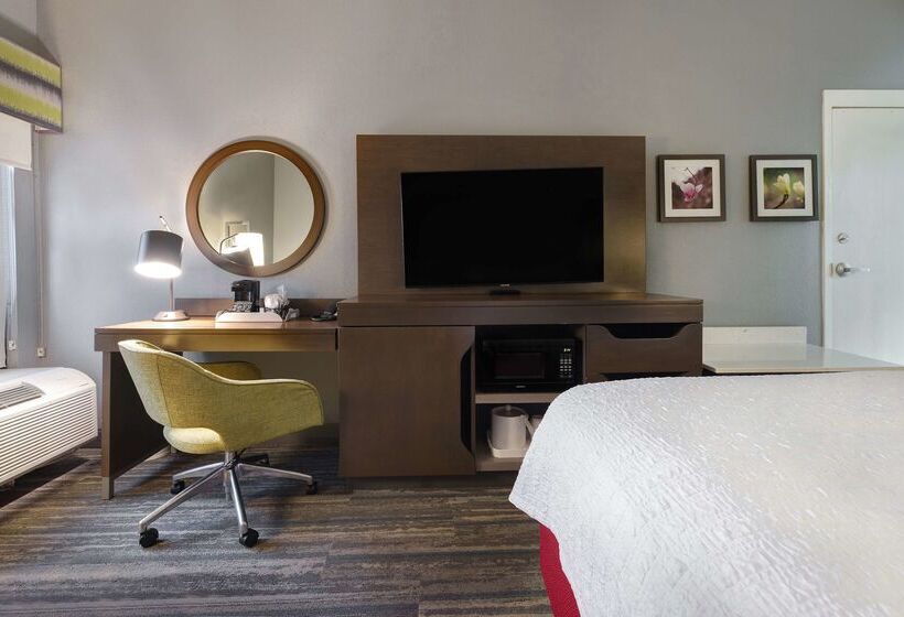 فندق Hampton Inn Natchitoches