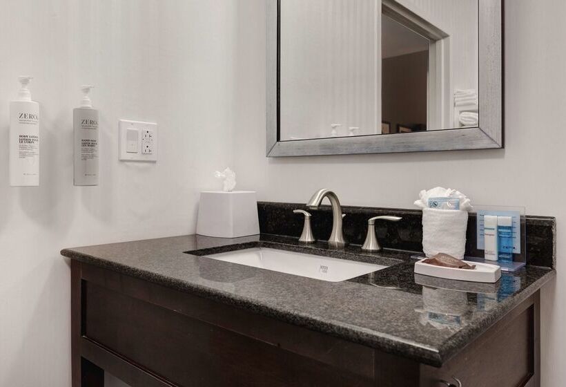 فندق Hampton Inn Natchitoches