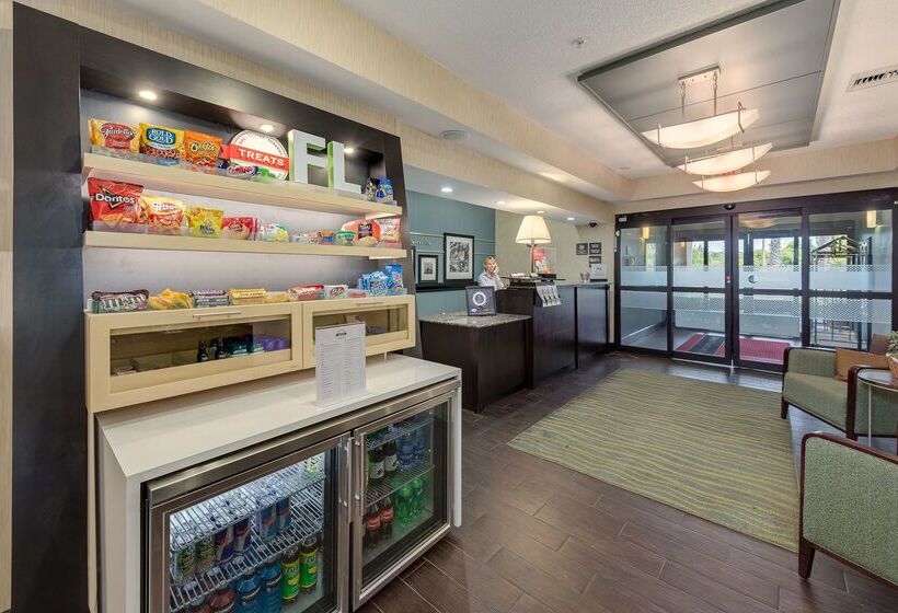 فندق Hampton Inn Niceville   Eglin Air Force Base