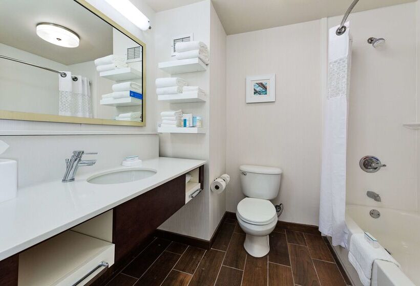 فندق Hampton Inn Niceville   Eglin Air Force Base