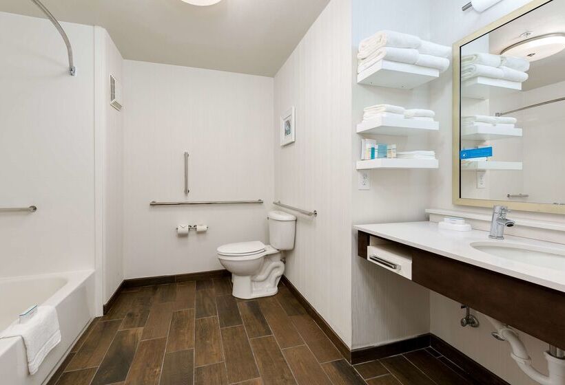 فندق Hampton Inn Niceville   Eglin Air Force Base