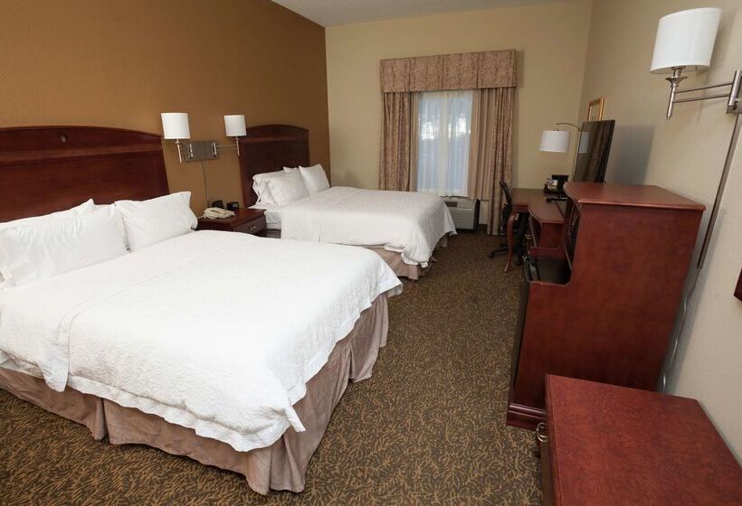 酒店 Hampton Inn Oneonta