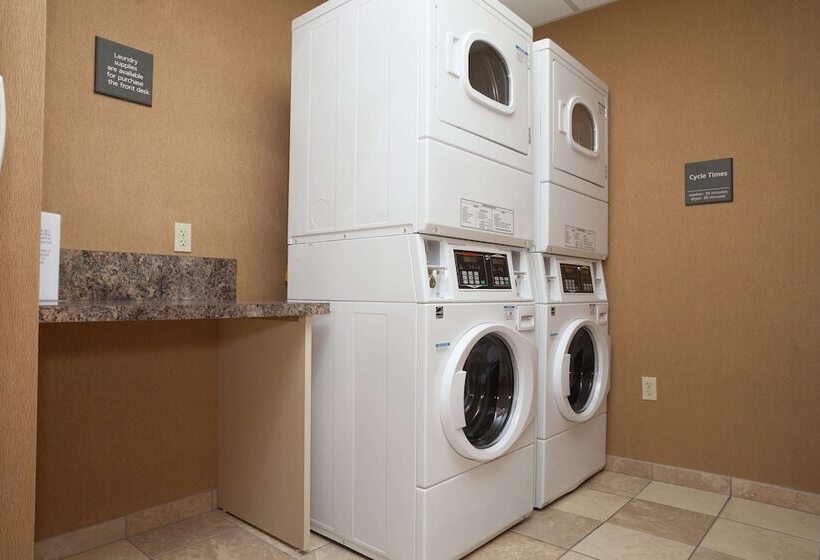 酒店 Hampton Inn Oneonta