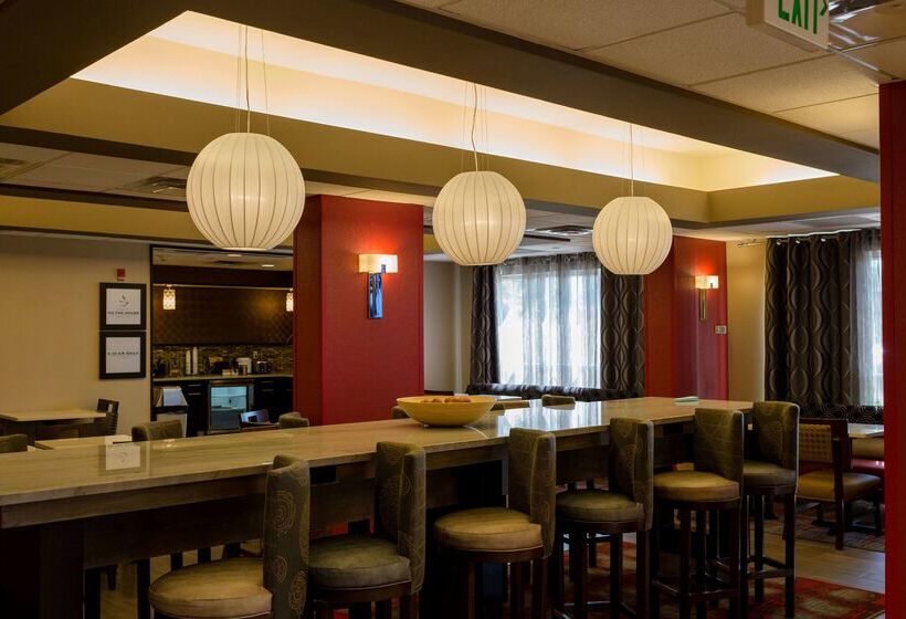 בית מלון כפרי Hampton Inn Oxfordwest