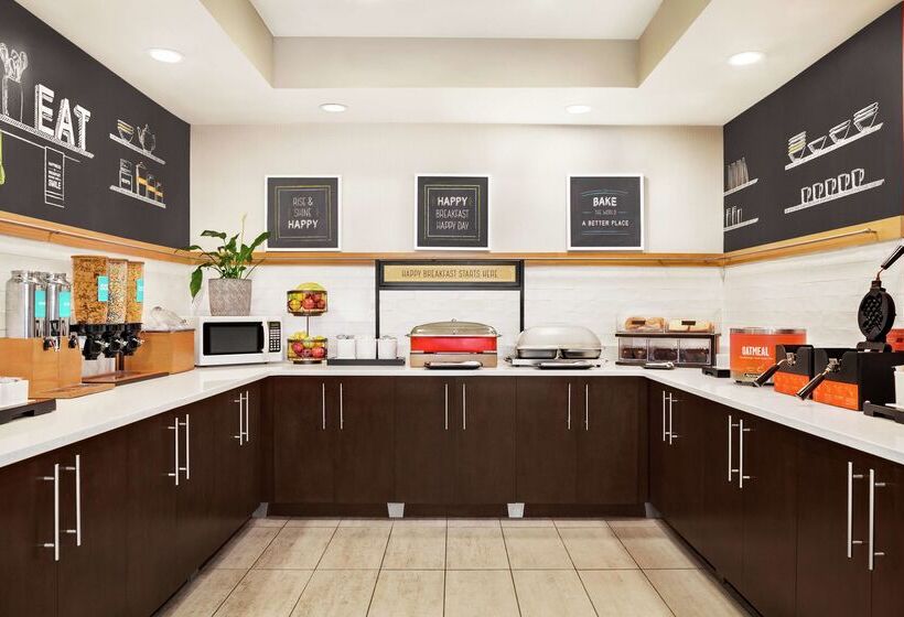 Отель Hampton Inn Paris