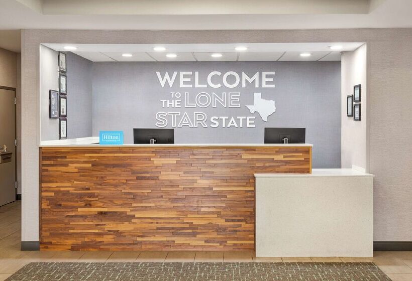 Отель Hampton Inn Paris