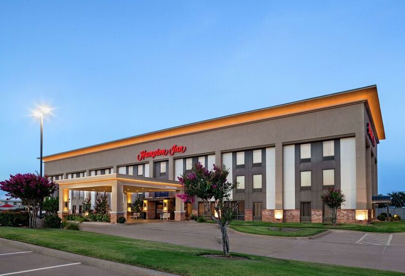 Отель Hampton Inn Paris