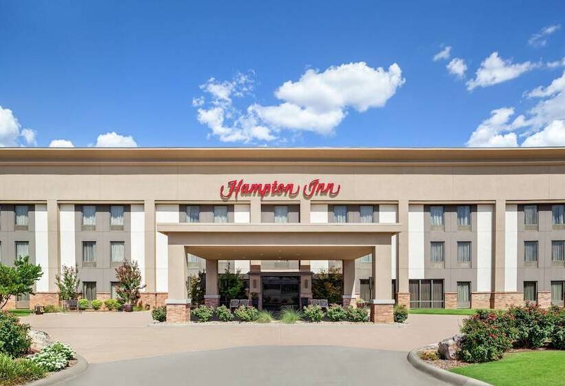 Отель Hampton Inn Paris