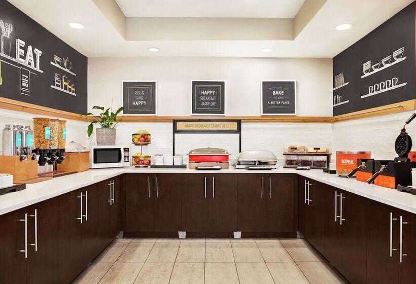 Отель Hampton Inn Paris