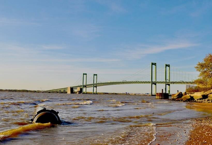 فندق Hampton Inn Pennsville