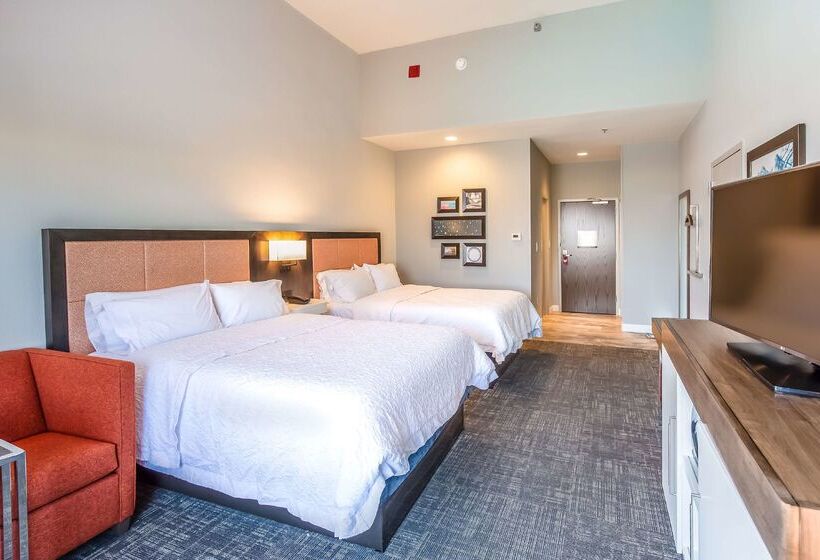 בית מלון כפרי Hampton Inn Pensacola Beach
