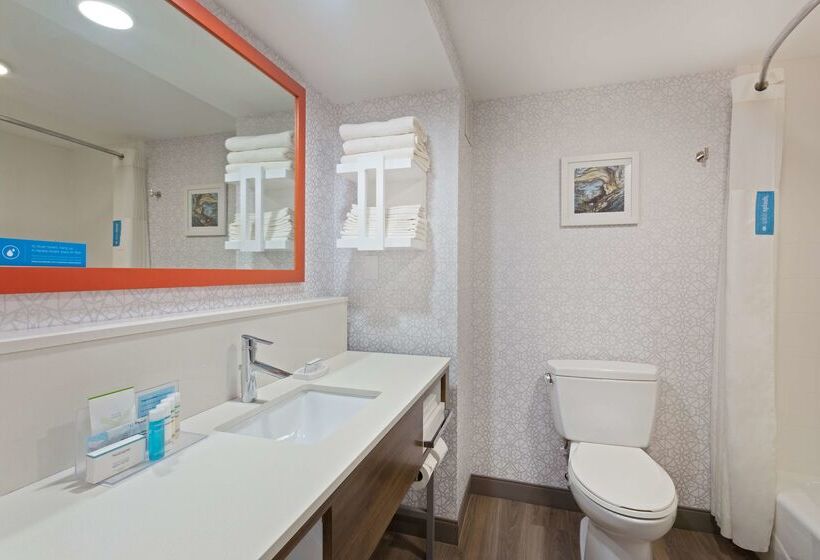 בית מלון כפרי Hampton Inn Perry