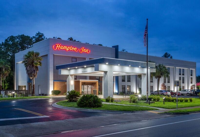 Отель Hampton Inn Perry