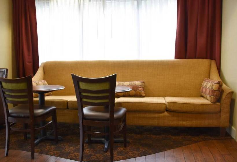 בית מלון כפרי Hampton Inn Perry