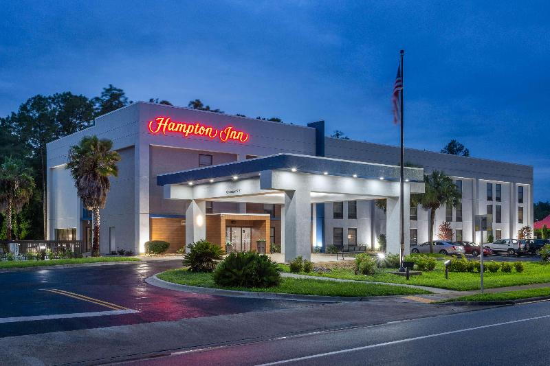 בית מלון כפרי Hampton Inn Perry