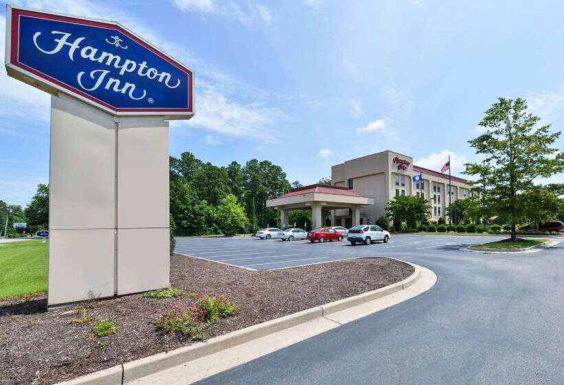 فندق Hampton Inn By Hilton Petersburg Ft. Gregg Adams