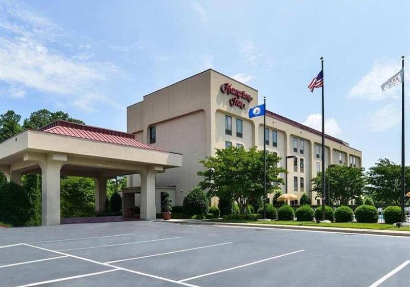 فندق Hampton Inn By Hilton Petersburg Ft. Gregg Adams