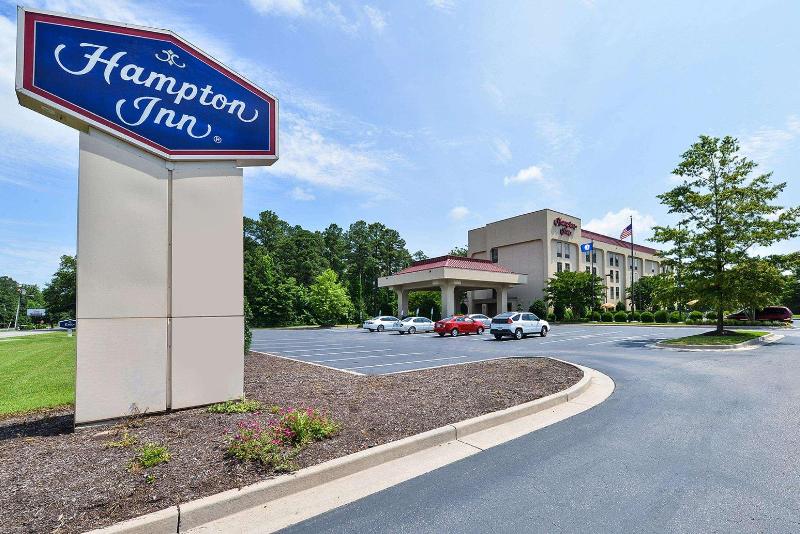 فندق Hampton Inn By Hilton Petersburg Ft. Gregg Adams
