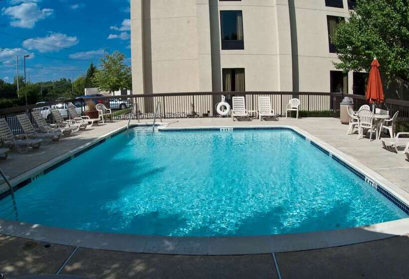 호텔 Hampton Inn Philadelphiainternational Airport