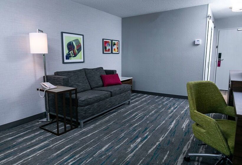 Отель Hampton Inn Pickwick Damat Shiloh Falls