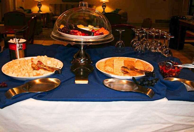 호텔 Hampton Inn Pittsburgh Airport