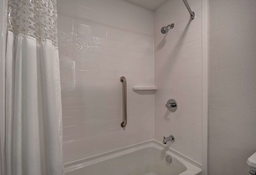 فندق Hampton Inn Potomac Mills/woodbridge