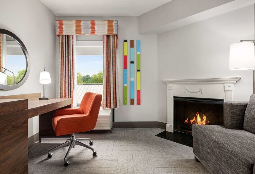 Отель Hampton Inn Quakertown
