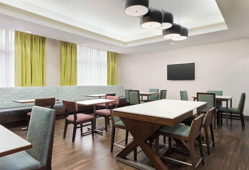 فندق Hampton Inn Quakertown