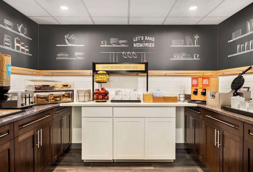 Отель Hampton Inn Quakertown