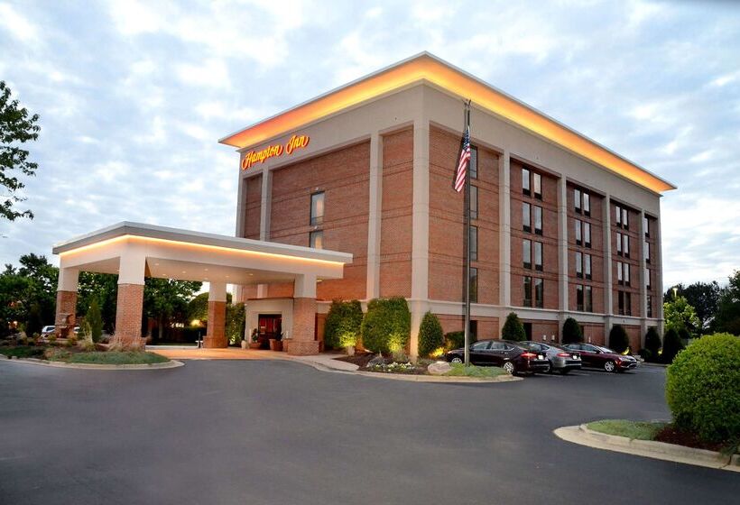 ホテル Hampton Inn Raleigh Capital Blvd. North