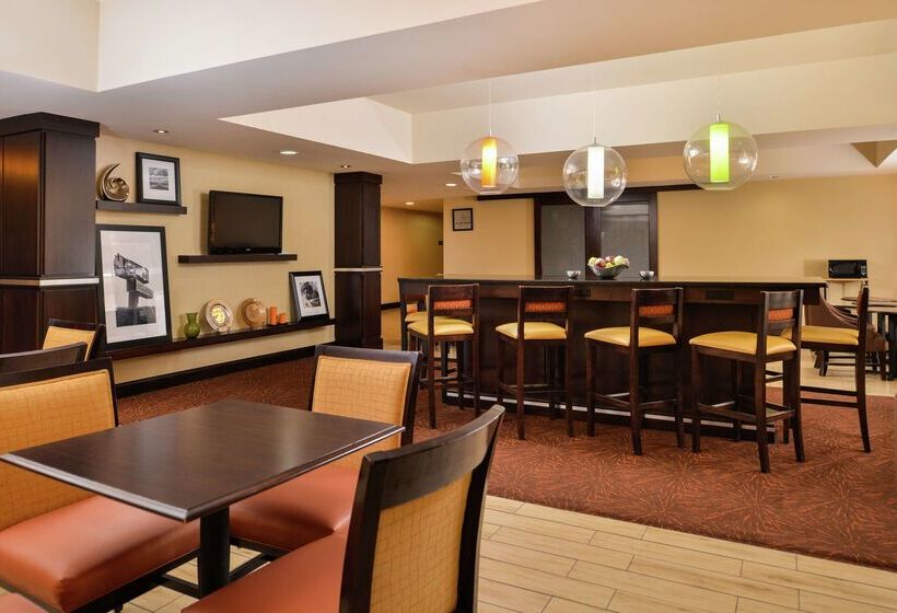 فندق Hampton Inn Raleigh/clayton I 40