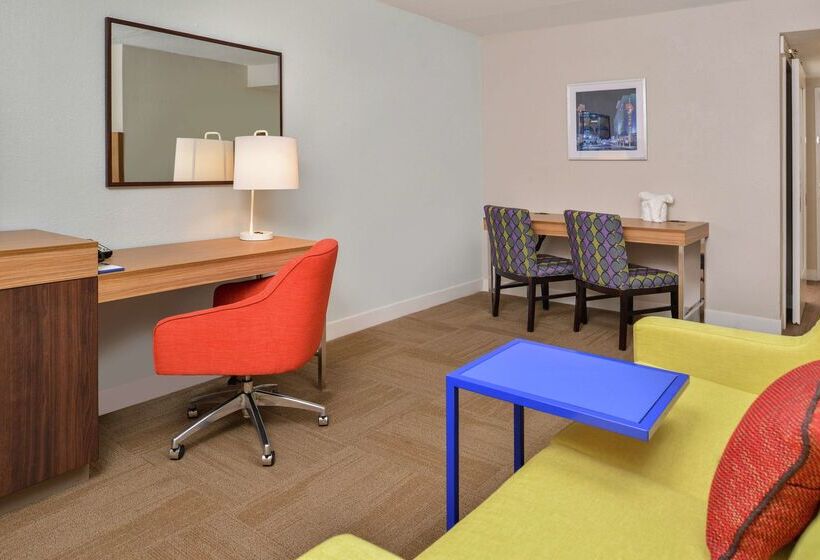 فندق Hampton Inn Raleigh/clayton I 40