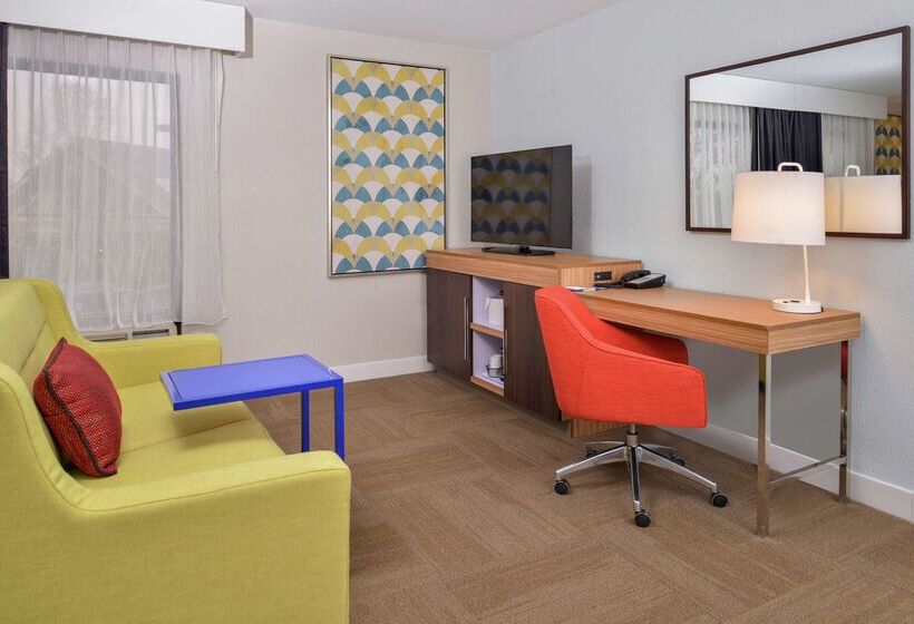 فندق Hampton Inn Raleigh/clayton I 40