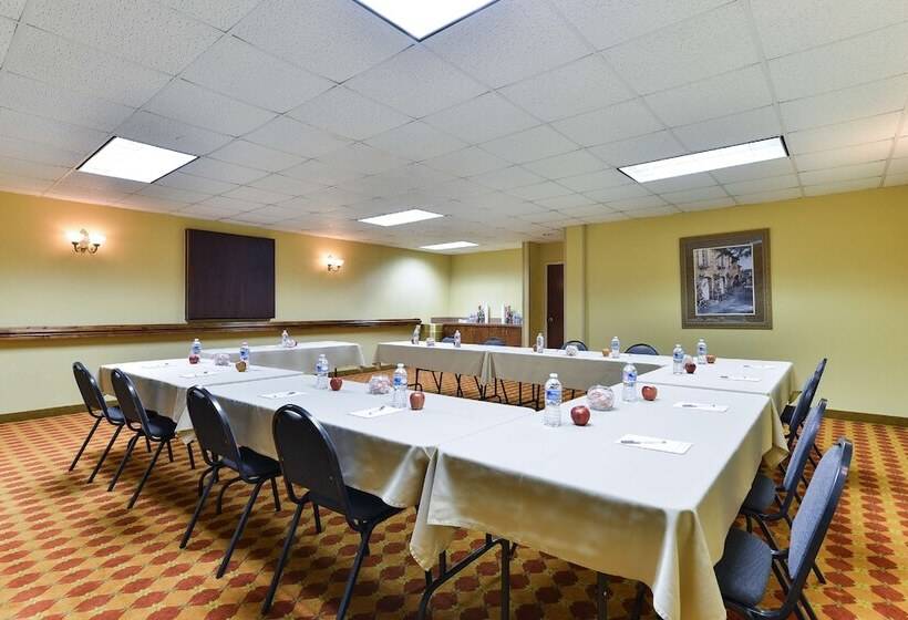 فندق Hampton Inn Raleigh/clayton I 40