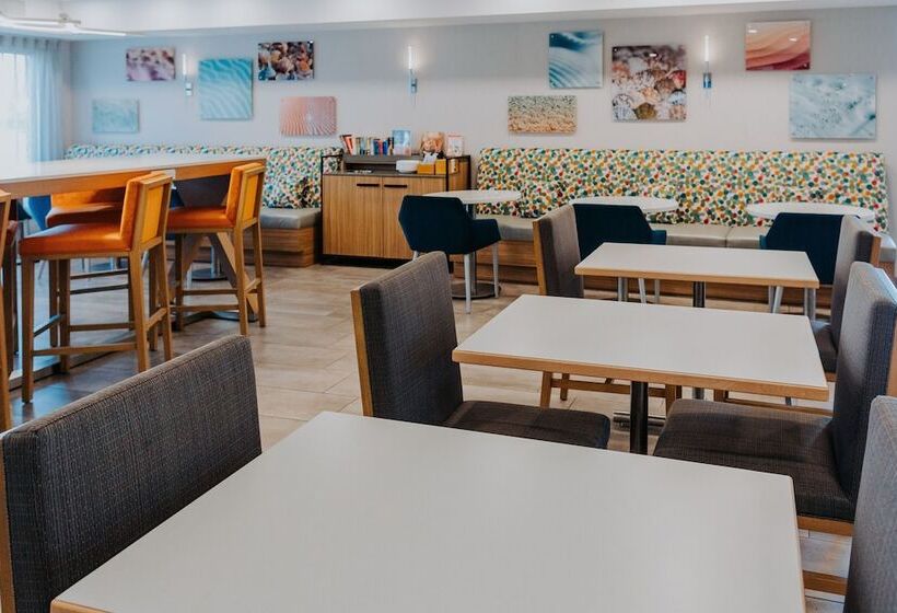 Отель Hampton Inn Rehoboth Beach