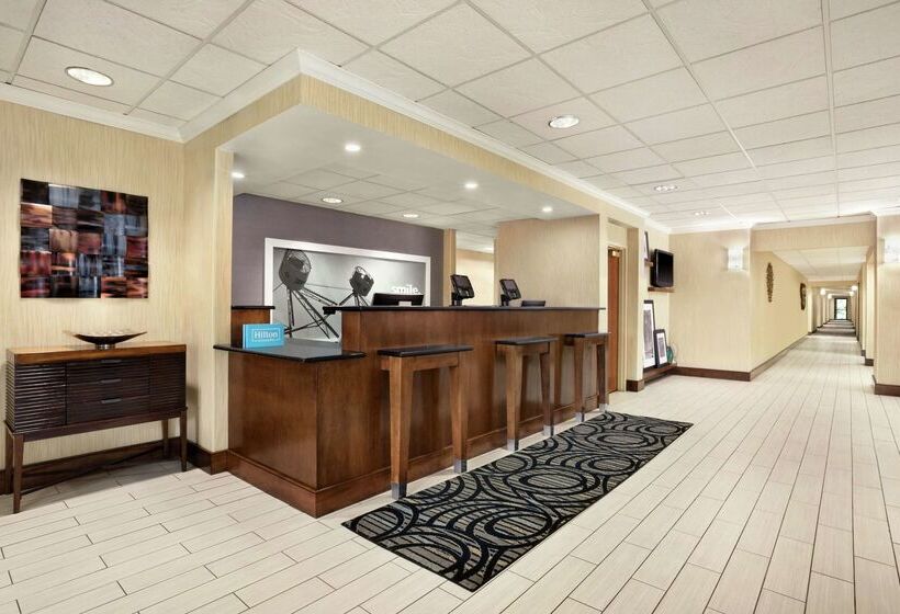 בית מלון כפרי Hampton Inn By Hilton Richmond North/ashland