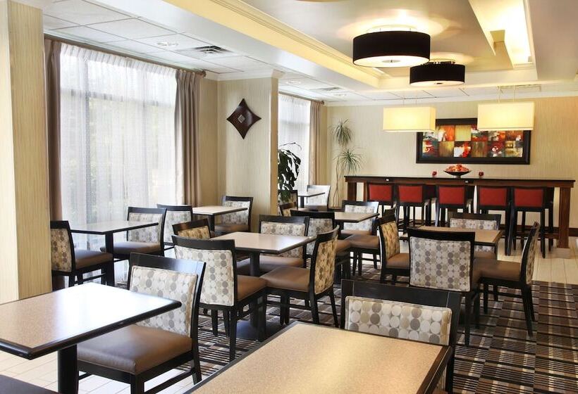 בית מלון כפרי Hampton Inn By Hilton Richmond North/ashland