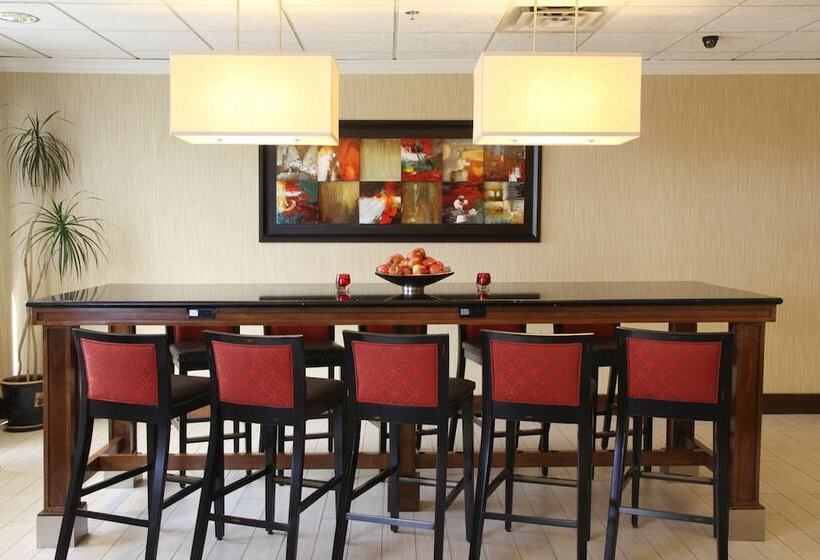 בית מלון כפרי Hampton Inn By Hilton Richmond North/ashland